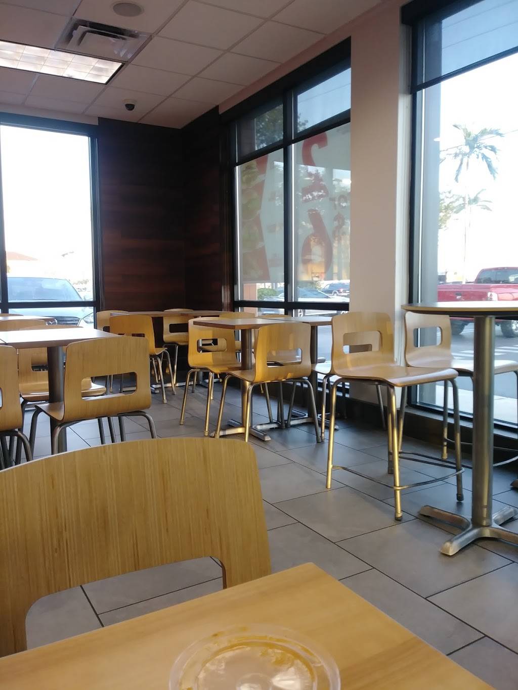 Wendys | restaurant | 16203 SW 88th St, Miami, FL 33196, USA | 3057527557 OR +1 305-752-7557
