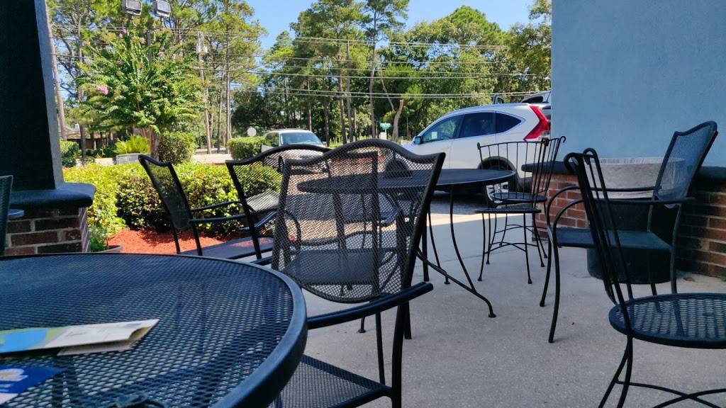 New York Pizza and Deli | restaurant | 6613 N Kings Hwy # C, Myrtle Beach, SC 29572, USA | 8434975900 OR +1 843-497-5900