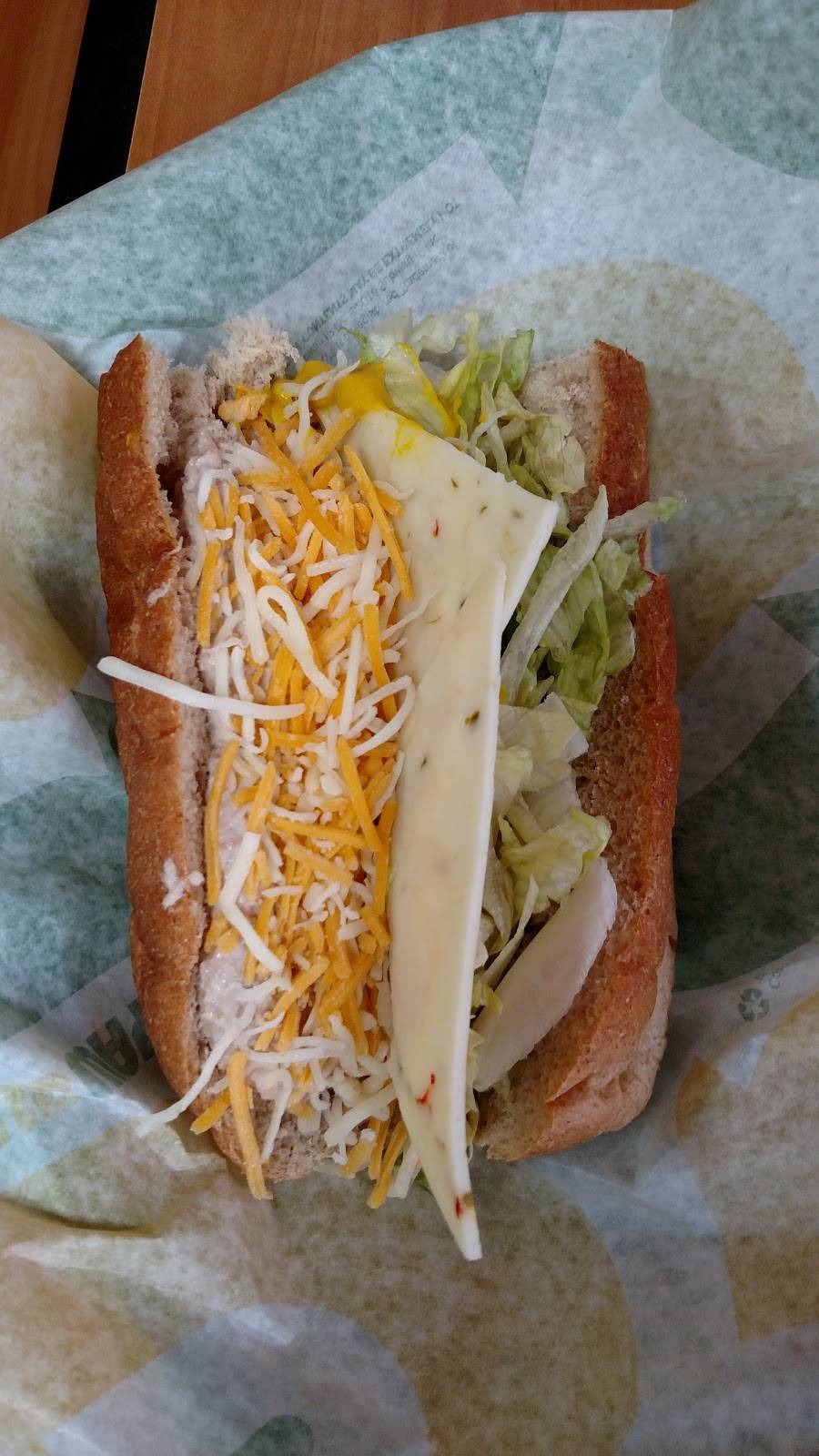 Subway | meal takeaway | 7710 Balboa Ave Suite 129, San Diego, CA 92111, USA | 8582797911 OR +1 858-279-7911