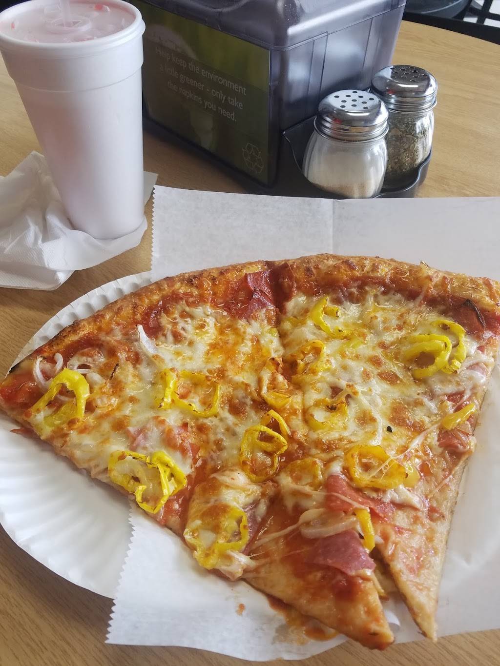 PEPPERONIS PIZZERIA | restaurant | 19975 NW 244th St Unit 10, High Springs, FL 32643, USA | 3864543858 OR +1 386-454-3858