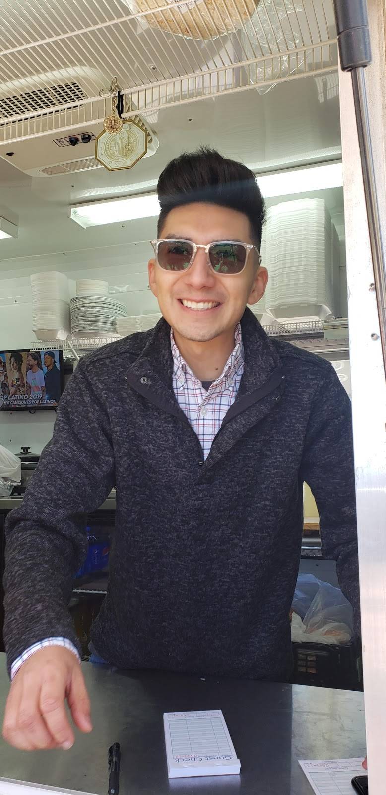 The Angel’s Place | restaurant | 2800 W Hudson Rd, Rogers, AR 72756, USA | 4793407611 OR +1 479-340-7611