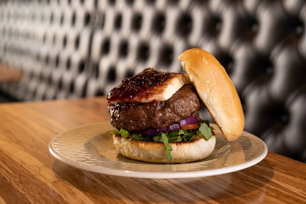 Growler USA - San Jose | restaurant | 787 The Alameda #10, San Jose, CA 95126, USA | 4083202867 OR +1 408-320-2867