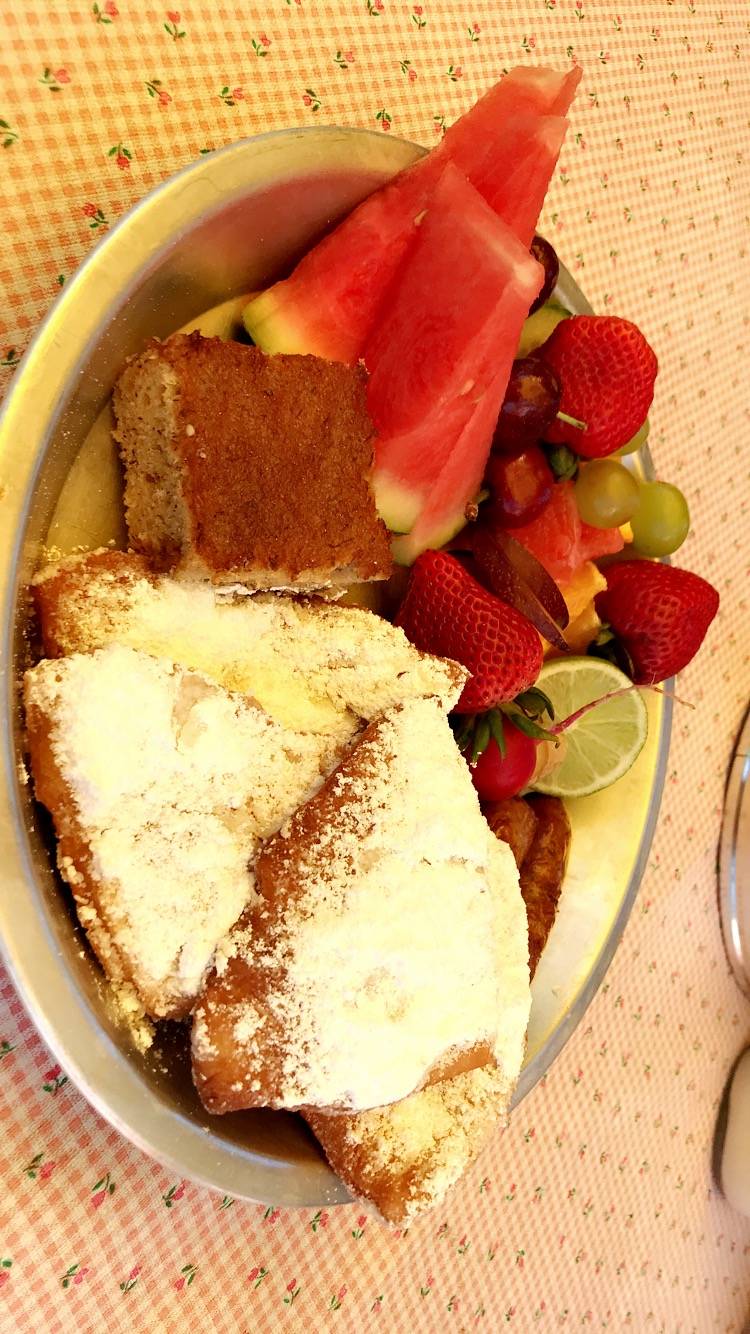 Daughters Café | restaurant | 97 Bell St, Reno, NV 89503, USA | 7753243447 OR +1 775-324-3447