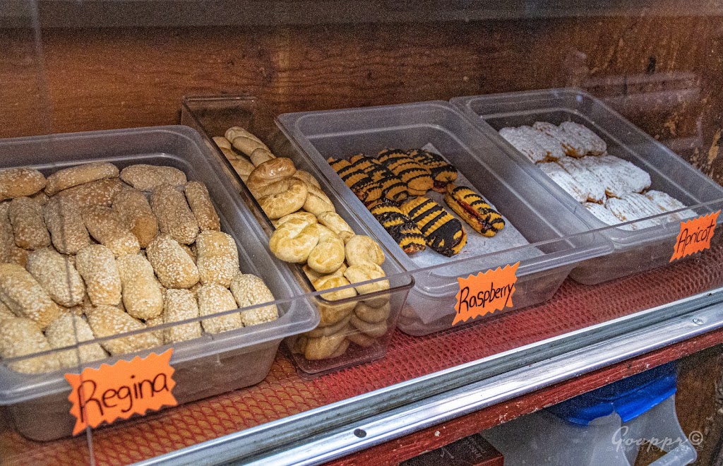 Filippis Pizza Grotto Italian Market | restaurant | 1747 India St, San Diego, CA 92101, USA | 6192321346 OR +1 619-232-1346