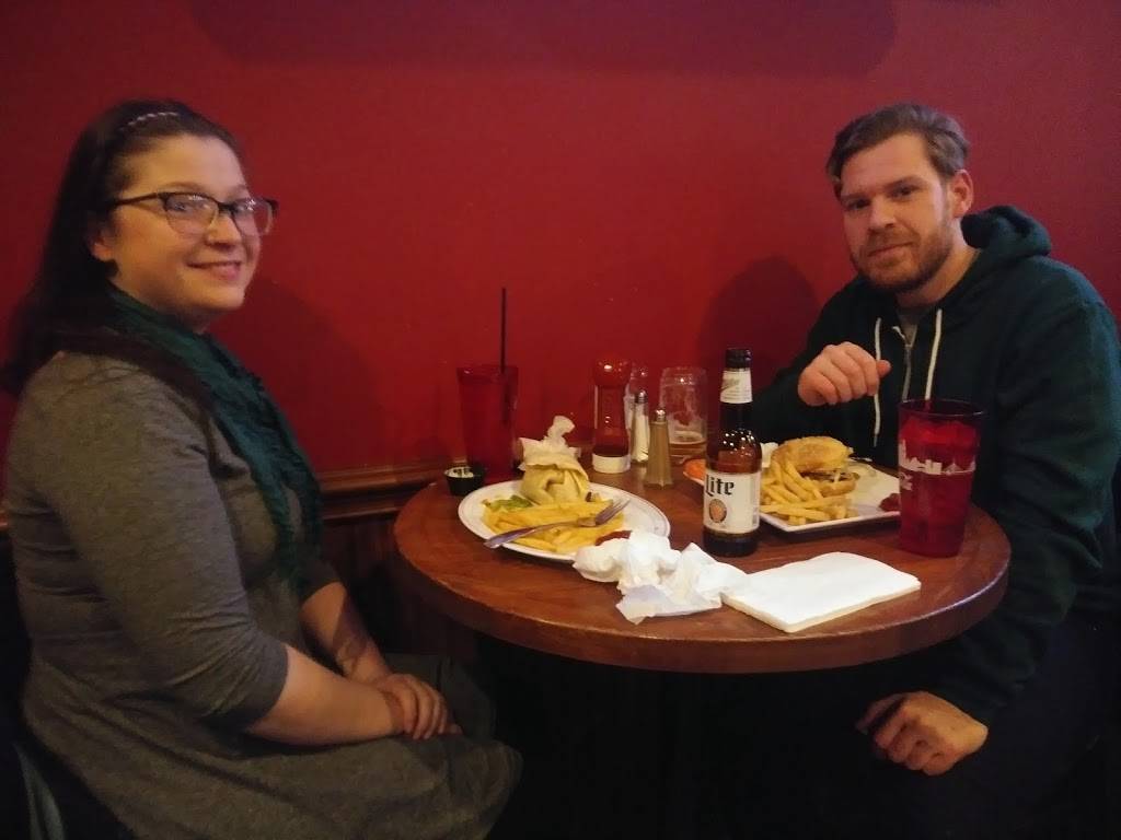 Rollys Tavern on the Square | restaurant | 338 Broadway, Lynn, MA 01904, USA | 7815992160 OR +1 781-599-2160