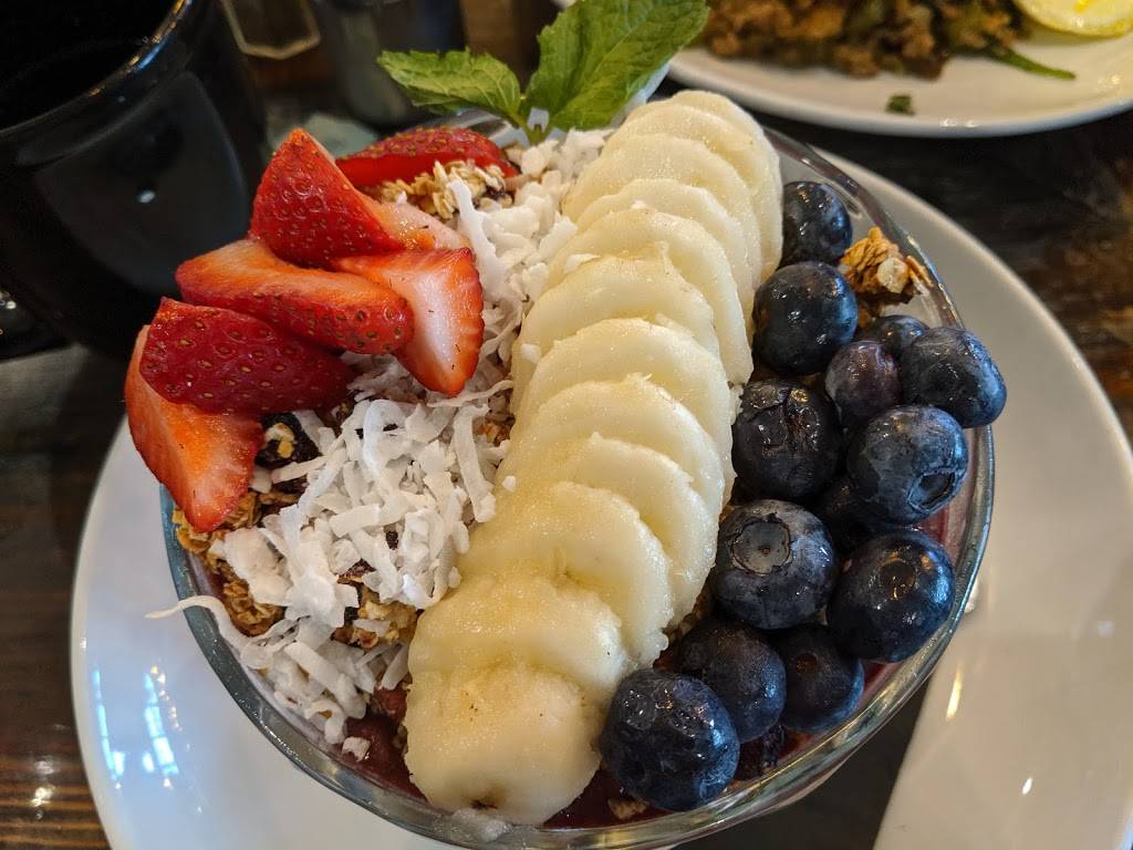 Farmers Table Little Italy | restaurant | 550 W Date St Ste A, San Diego, CA 92101, USA | 6192550958 OR +1 619-255-0958