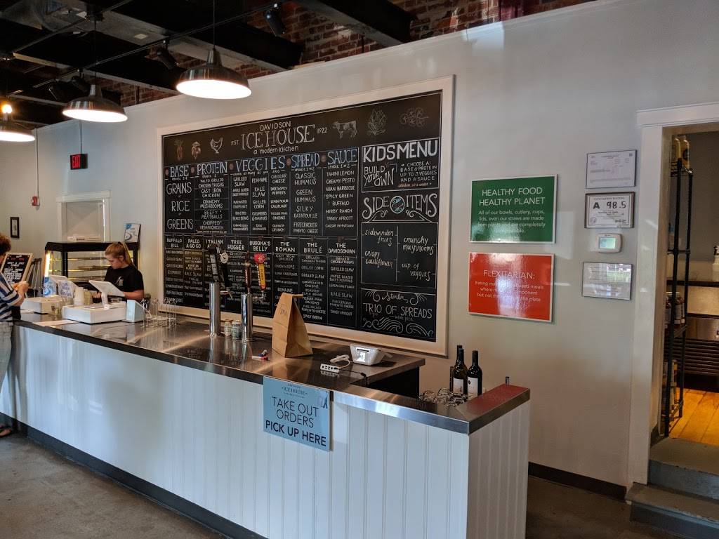 Davidson Ice House | restaurant | 416 S Main St, Davidson, NC 28036, USA | 7048955555 OR +1 704-895-5555