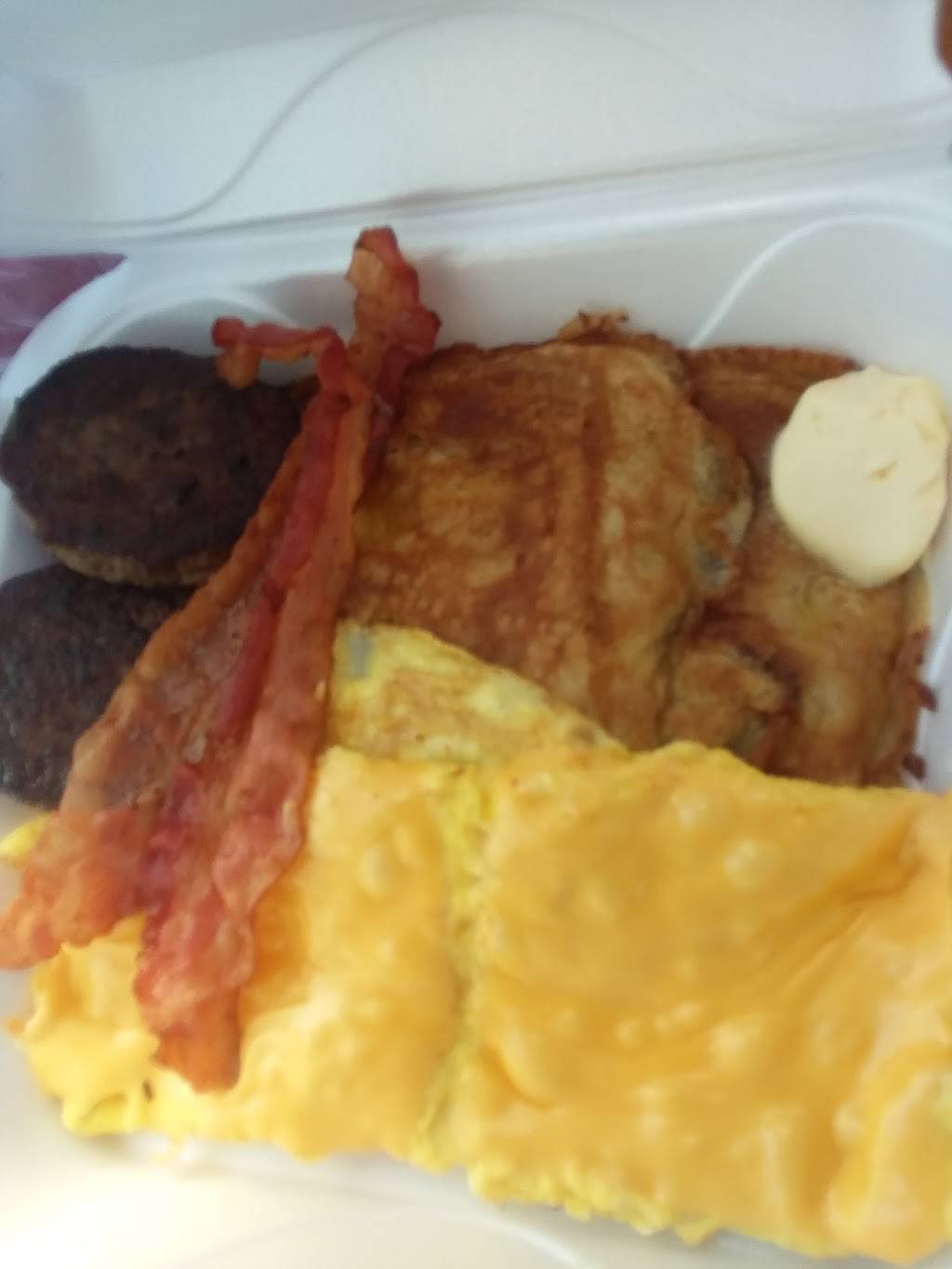 Clowns Pancake House | restaurant | 5804 S Western Ave, Chicago, IL 60636, USA | 7737767450 OR +1 773-776-7450