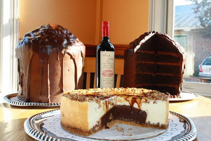 The Boll Weevil Cafe and Sweetery | restaurant | 10 James Brown Blvd, Augusta, GA 30901, USA | 7067227772 OR +1 706-722-7772