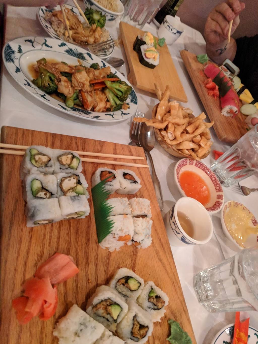 Chef Chans Restaurant | restaurant | 300 White Horse Rd E # 4, Voorhees Township, NJ 08043, USA | 8567836161 OR +1 856-783-6161