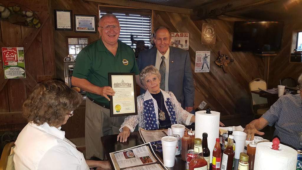 Hog Pen Barbecue | restaurant | 2874 S US-61, Osceola, AR 72370, USA | 8705632283 OR +1 870-563-2283