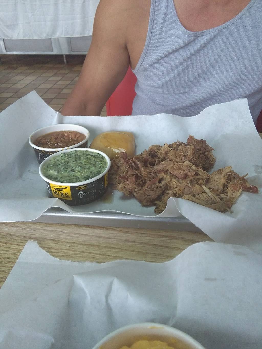 Dickeys Barbecue Pit | restaurant | Interstate 10, 6110 East Fwy, Baytown, TX 77521, USA | 2814213101 OR +1 281-421-3101