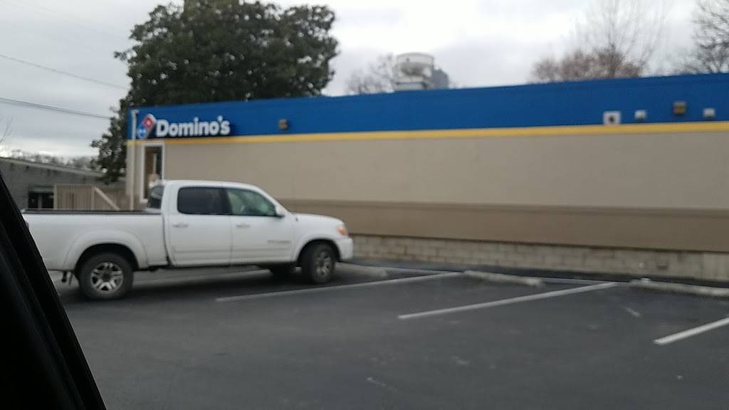 Dominos Pizza | meal delivery | 3551 Highway 411 N, Chatsworth, GA 30705, USA | 7065170600 OR +1 706-517-0600