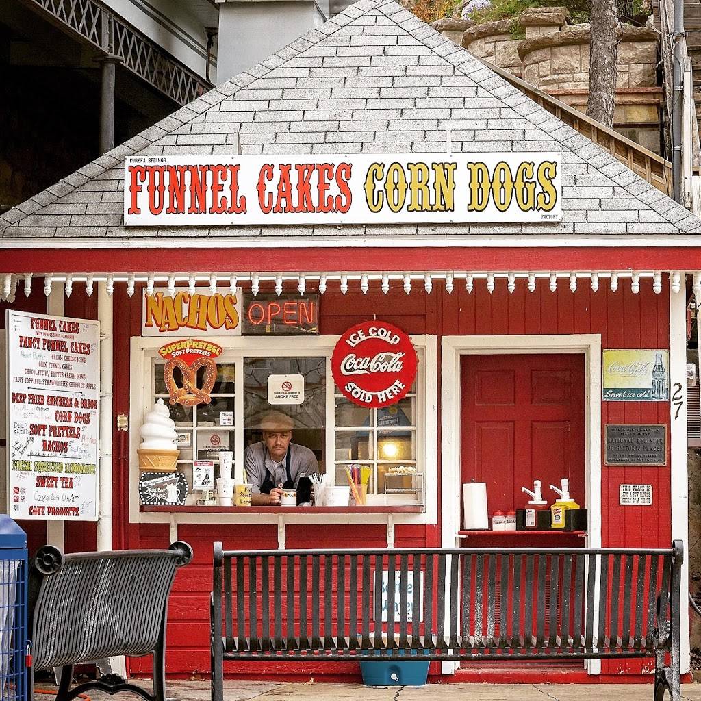 Eureka Springs Funnel Cake Factory | restaurant | 27s N Main St, Eureka Springs, AR 72632, USA | 4796166456 OR +1 479-616-6456