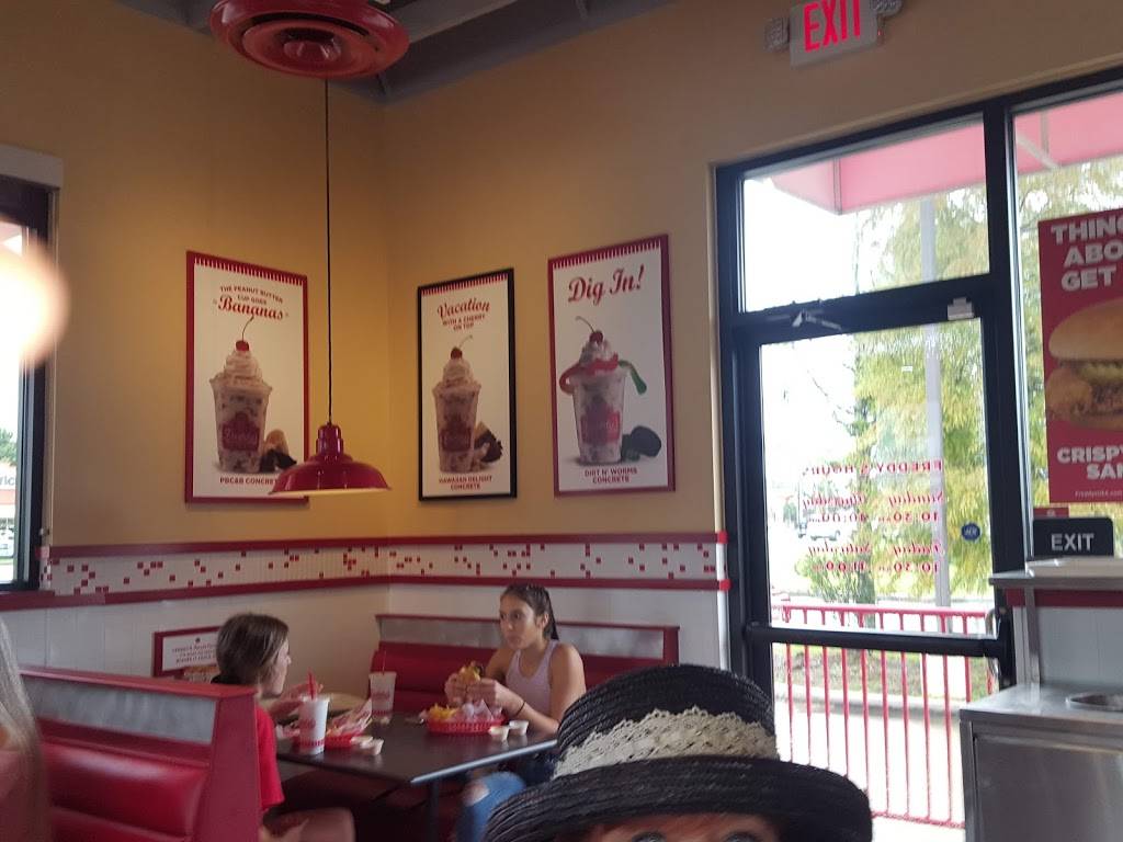 Freddys Frozen Custard & Steakburgers | restaurant | 6464 Siegen Ln, Baton Rouge, LA 70809, USA | 2257576257 OR +1 225-757-6257