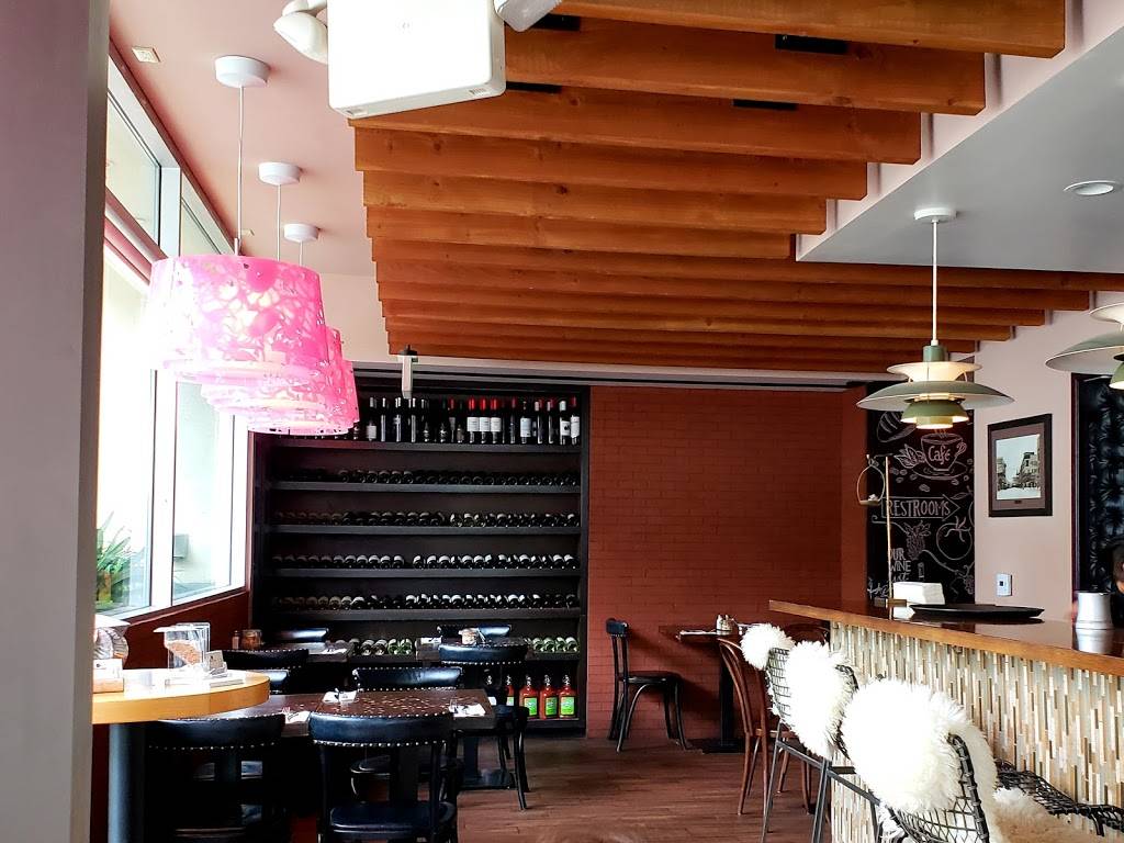 Blue Daisy | cafe | 609 Broadway, Santa Monica, CA 90401, USA | 3103959777 OR +1 310-395-9777