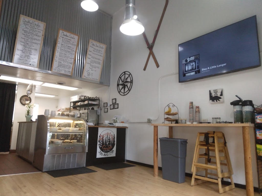 Mountain Grubs Sandwich Shop | restaurant | 12537 Loma Rica Dr, Grass Valley, CA 95945, USA | 5308027318 OR +1 530-802-7318