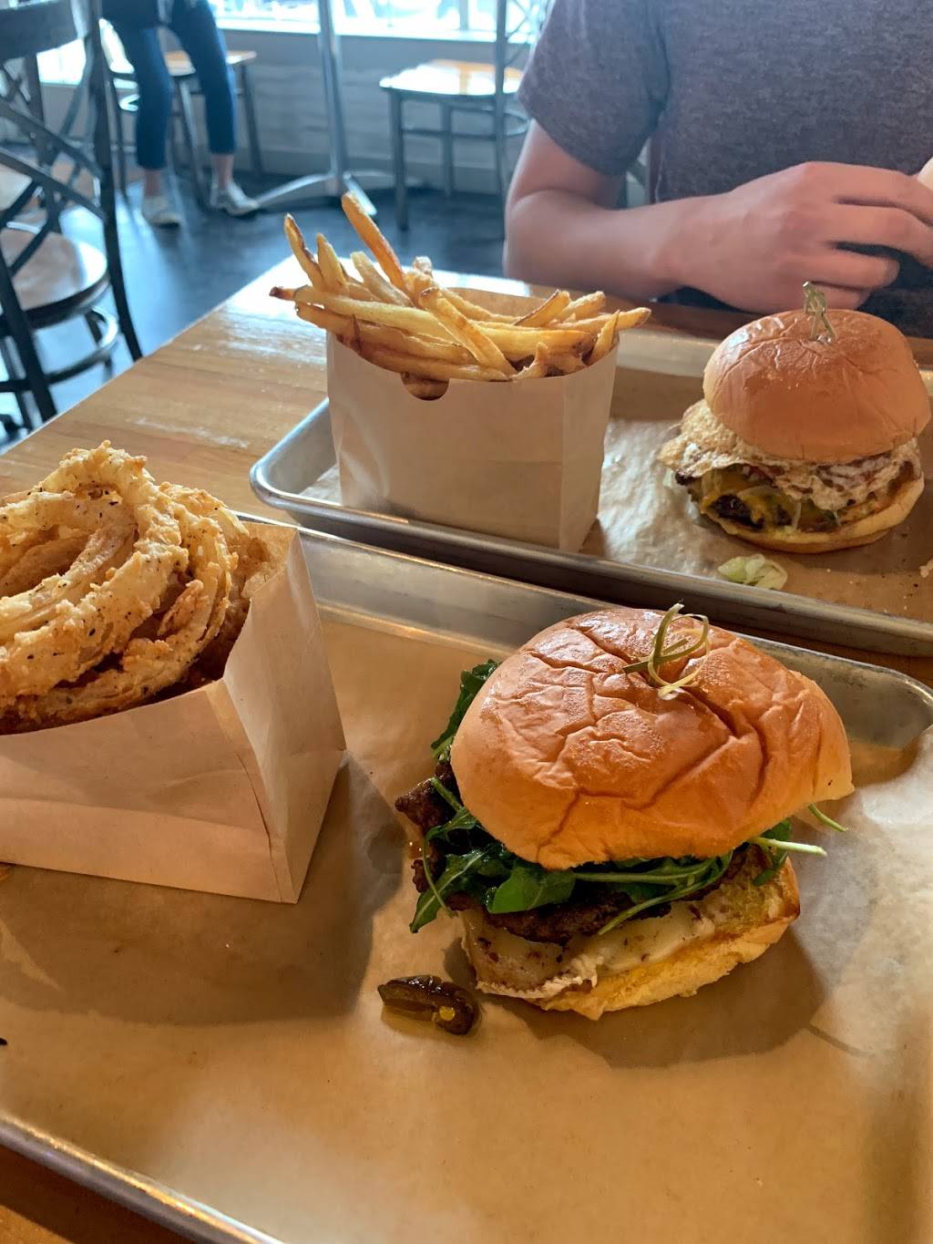 Brandani’s Burgers, Tacos & Brews | restaurant | 3340 FM 1092 Rd Suite 180, Missouri City, TX 77459, USA | 2819697854 OR +1 281-969-7854