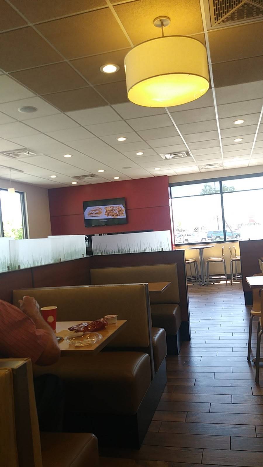 Wendys | restaurant | 2889 Northtowne Ln, Reno, NV 89512, USA | 7753580668 OR +1 775-358-0668