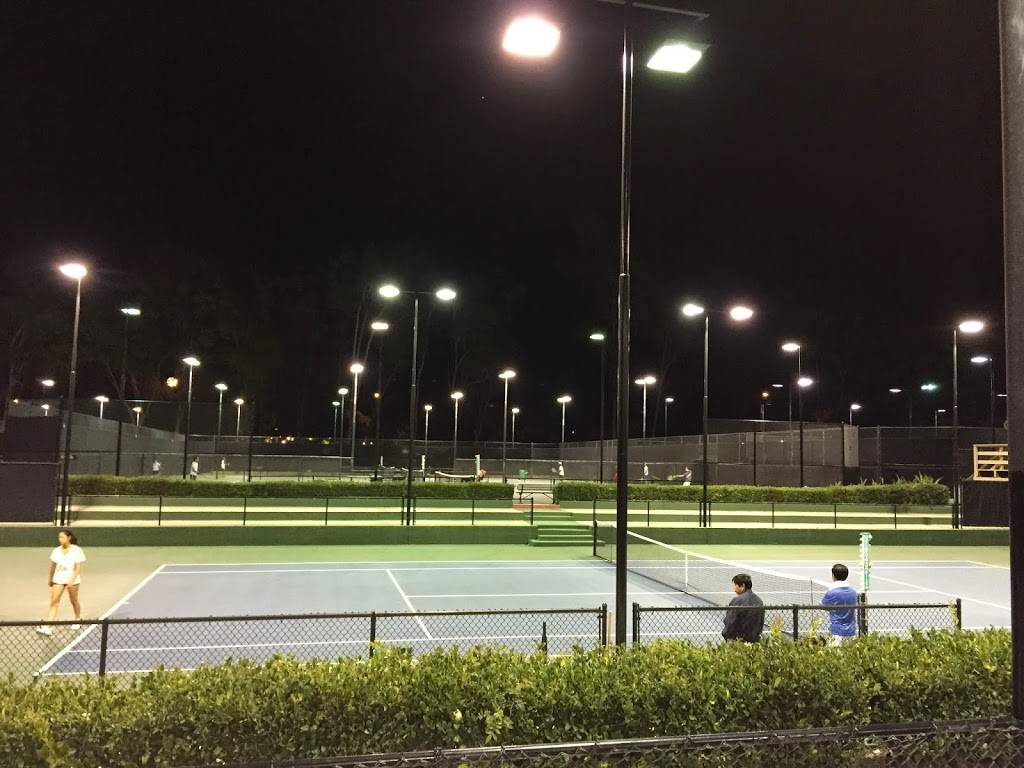 Racquet Club of Irvine | restaurant | 5 Ethel Coplen Way, Irvine, CA 92612, USA | 9497863000 OR +1 949-786-3000