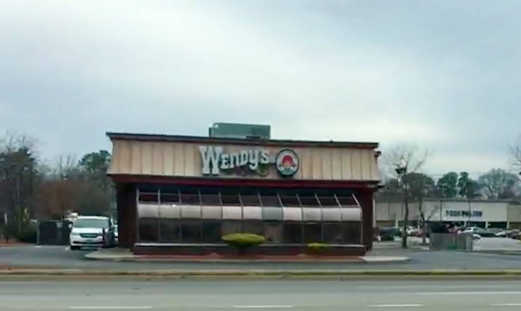Wendys | restaurant | 8300 Brook Rd, Richmond, VA 23227, USA | 8042617645 OR +1 804-261-7645