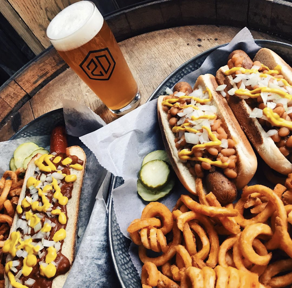 Second District Brewing | restaurant | 1939 S Bancroft St, Philadelphia, PA 19145, USA | 2155755900 OR +1 215-575-5900