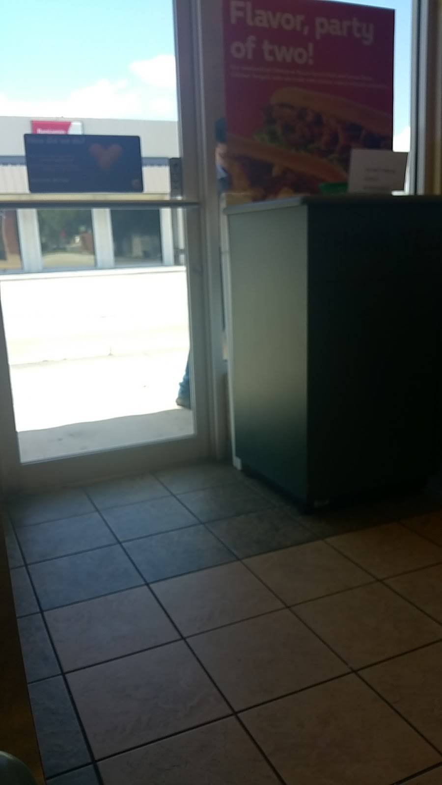 Subway | restaurant | 210 S Dixie Hwy, Lake Worth, FL 33460, USA | 5614931950 OR +1 561-493-1950