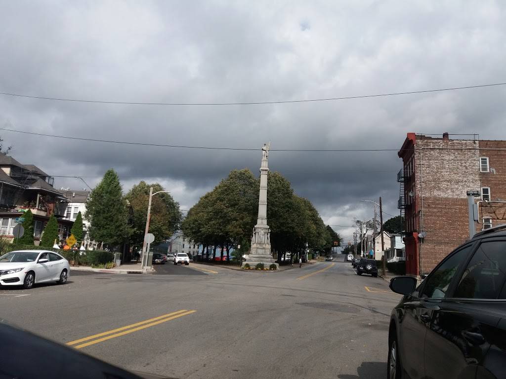 China Wok | restaurant | 220 N Division St, Peekskill, NY 10566, USA | 9147371666 OR +1 914-737-1666