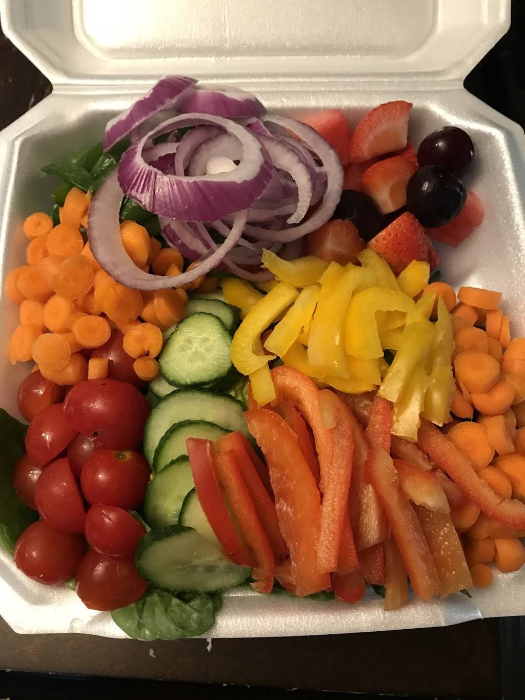 Opals Super Salads & Specials | restaurant | 3098 Westwood Northern Blvd, Cincinnati, OH 45211, USA | 5139521572 OR +1 513-952-1572