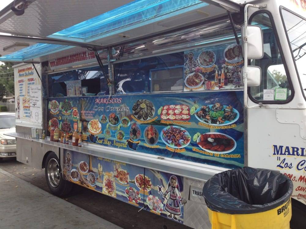 Lonchera (Los Corrales) | restaurant | 1501-1699 W Walnut St, Santa Ana, CA 92703, USA | 7147134392 OR +1 714-713-4392