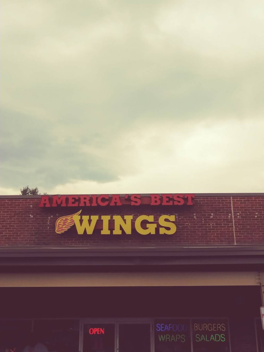 Americas Best Wings & sub | restaurant | 1261 W Pratt St, Baltimore, MD 21223, USA | 4106859464 OR +1 410-685-9464