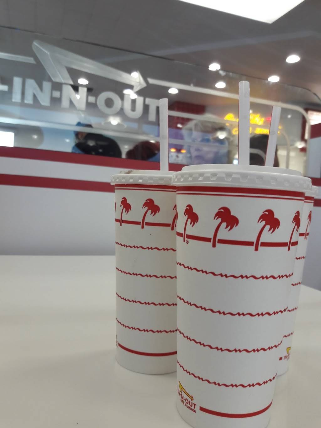 In-N-Out Burger | restaurant | 8180 N Cortaro Rd, Marana, AZ 85743, USA | 8007861000 OR +1 800-786-1000