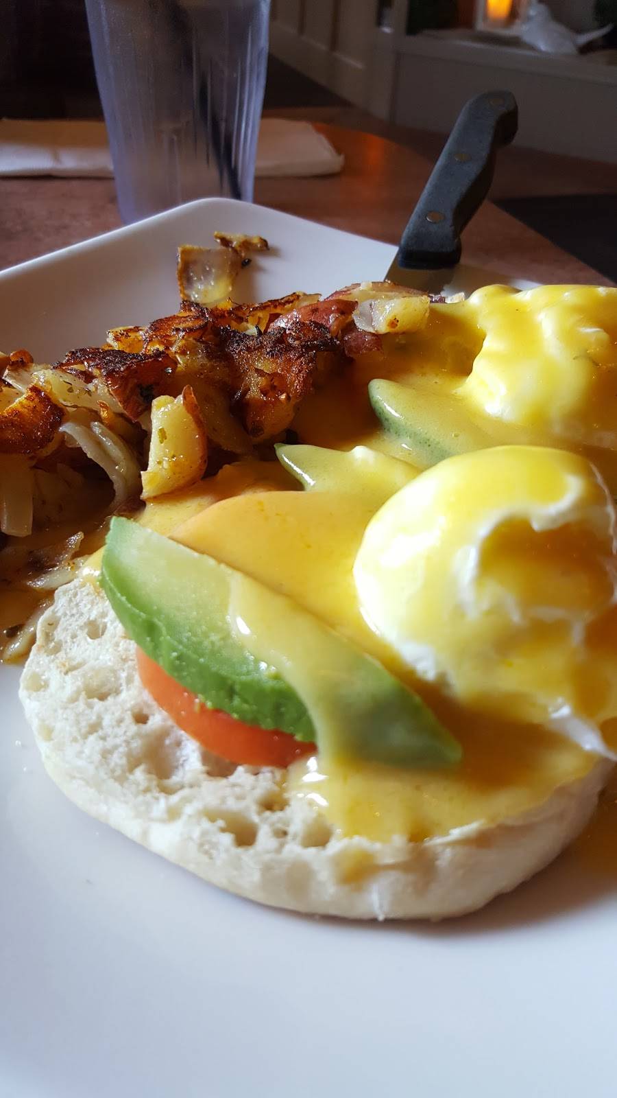 Momma Spriggs Eatery | restaurant | 160 York Rd, Carlisle, PA 17013, USA | 7177018645 OR +1 717-701-8645