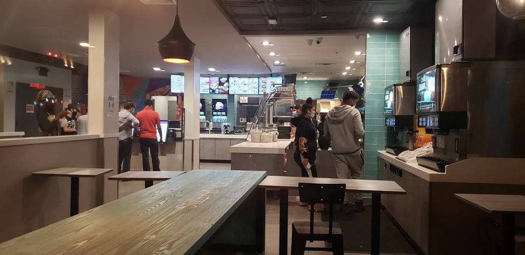 Taco Bell | meal takeaway | 1047 Surf Ave, Brooklyn, NY 11224, USA | 9294818601 OR +1 929-481-8601