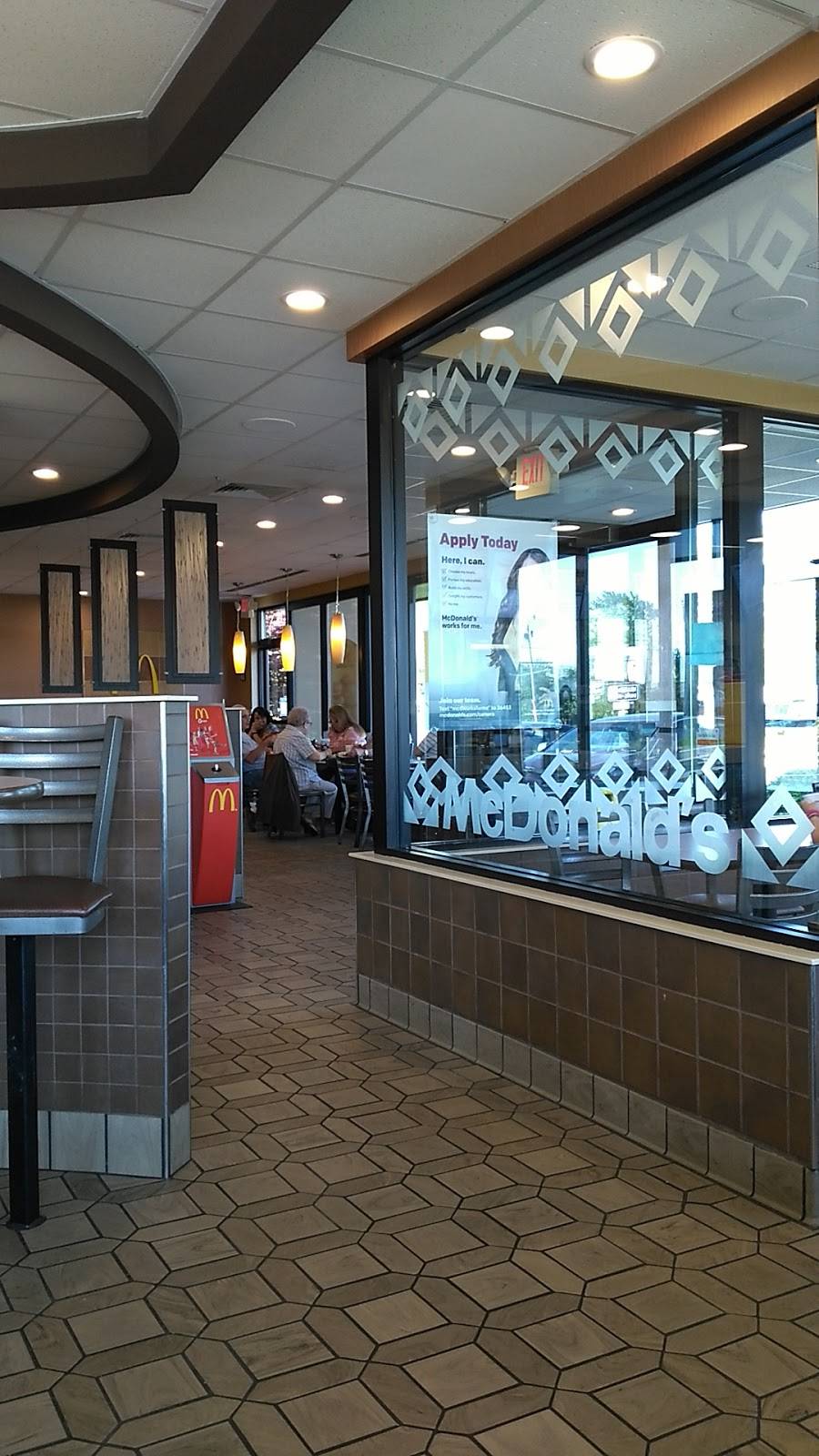 McDonalds | cafe | 100 McDonalds Dr, Bellevue, OH 44811, USA | 4194832215 OR +1 419-483-2215