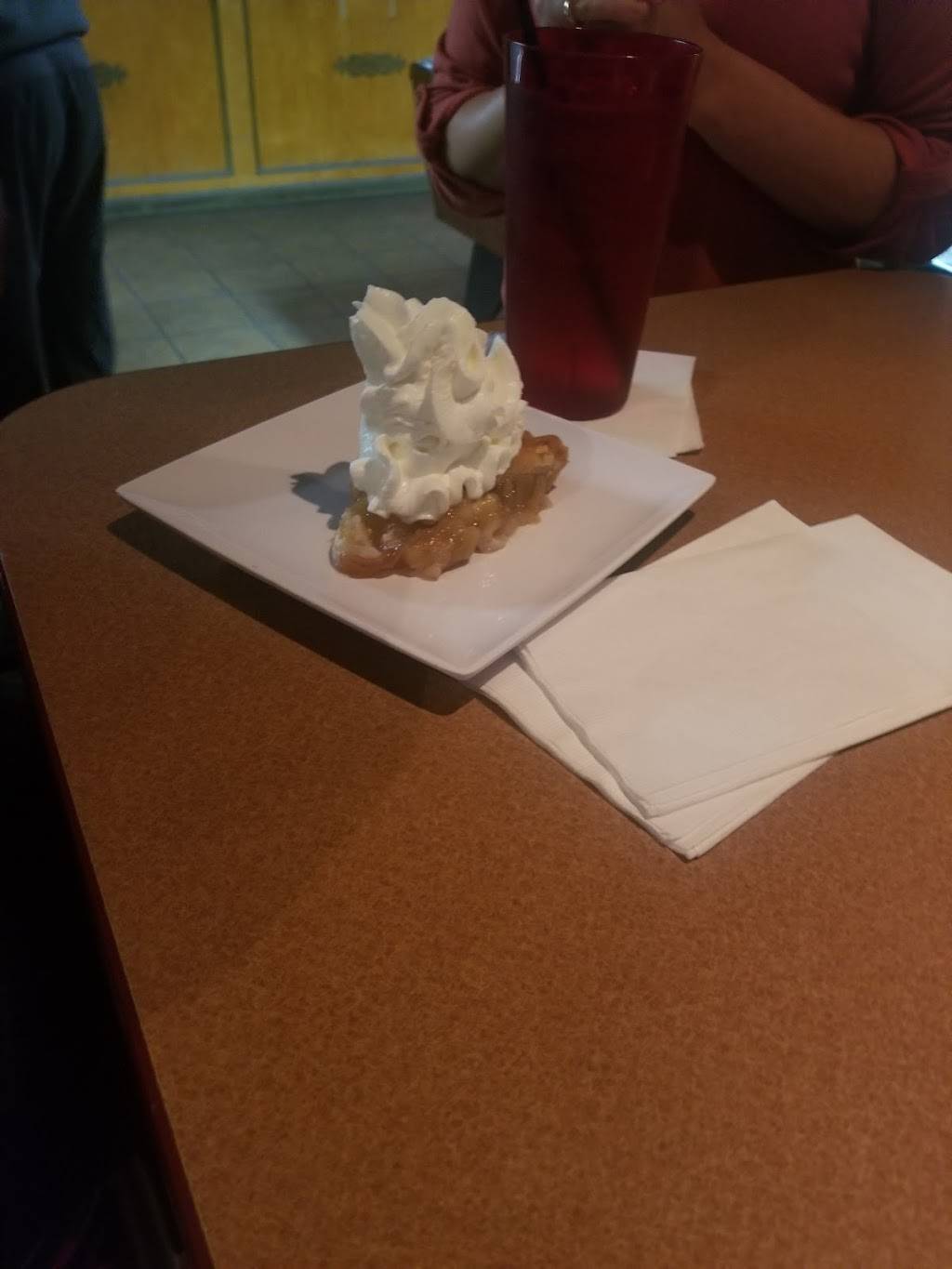 Jolly Frog | restaurant | 4848 Virginia Beach Blvd, Virginia Beach, VA 23462, USA | 7574998046 OR +1 757-499-8046