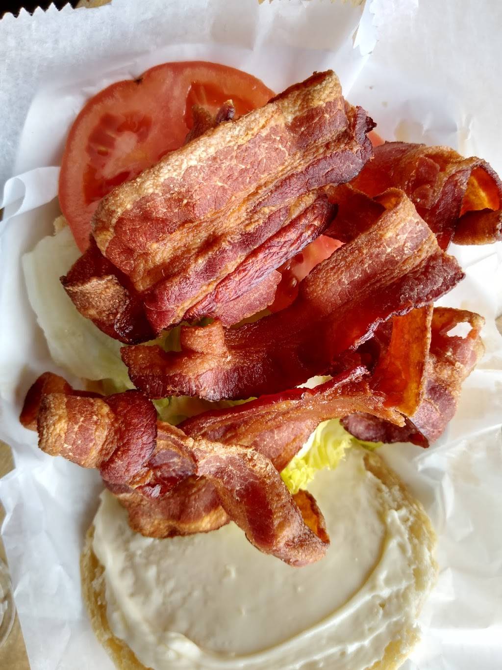 The Pub Chip Shop | restaurant | 1830 E Carson St, Pittsburgh, PA 15203, USA | 4123812447 OR +1 412-381-2447