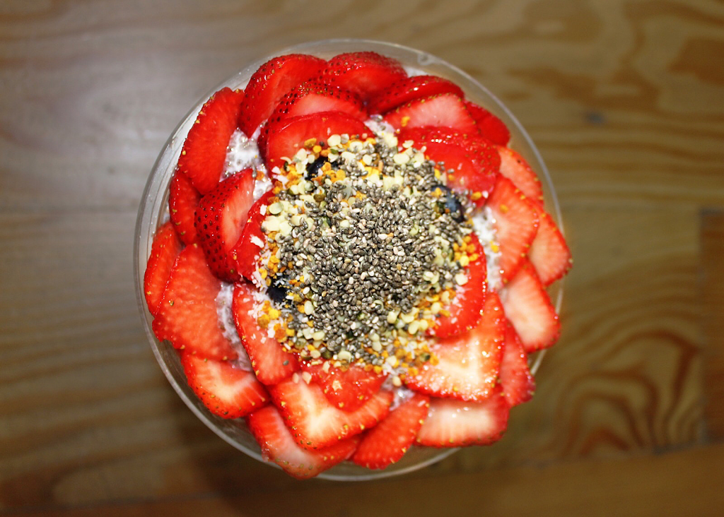 Earth Bowl Superfoods | restaurant | 575 N Commonwealth Ave, Fullerton, CA 92831, USA | 7147700338 OR +1 714-770-0338
