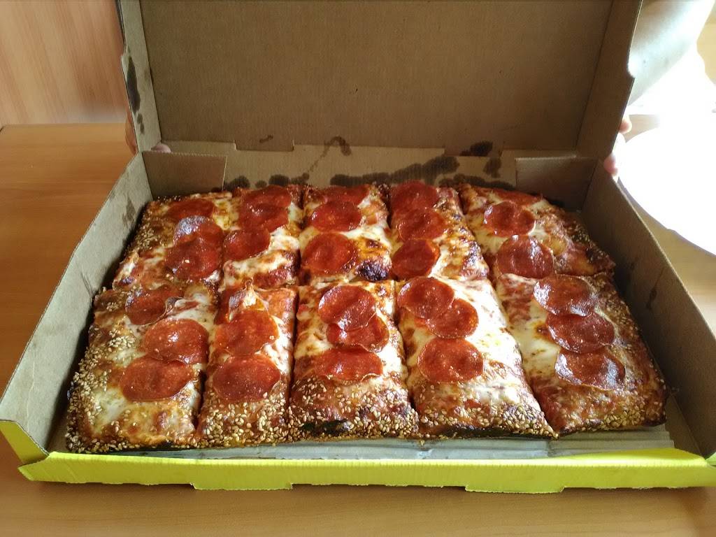 Hungry Howies Pizza | meal delivery | 3558 W 26th St, Erie, PA 16506, USA | 8148332002 OR +1 814-833-2002