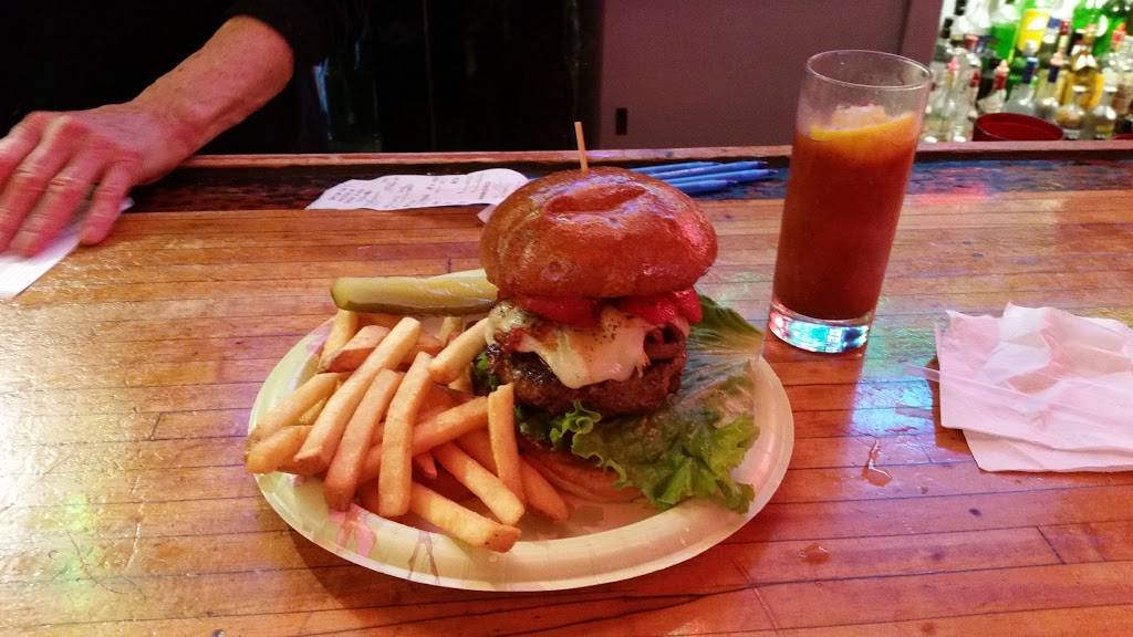 The Turf Club | restaurant | 4618 Eastern Ave, Cincinnati, OH 45226, USA | 5135334222 OR +1 513-533-4222