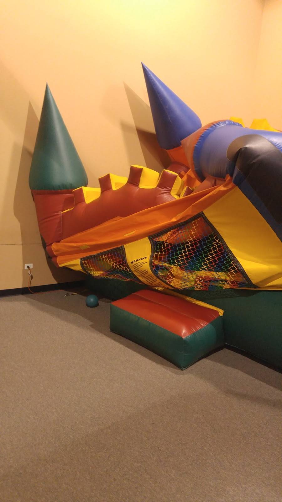 Planet Fun | restaurant | 1505 Mitchell Dr, Oswego, IL 60543, USA | 6308003958 OR +1 630-800-3958