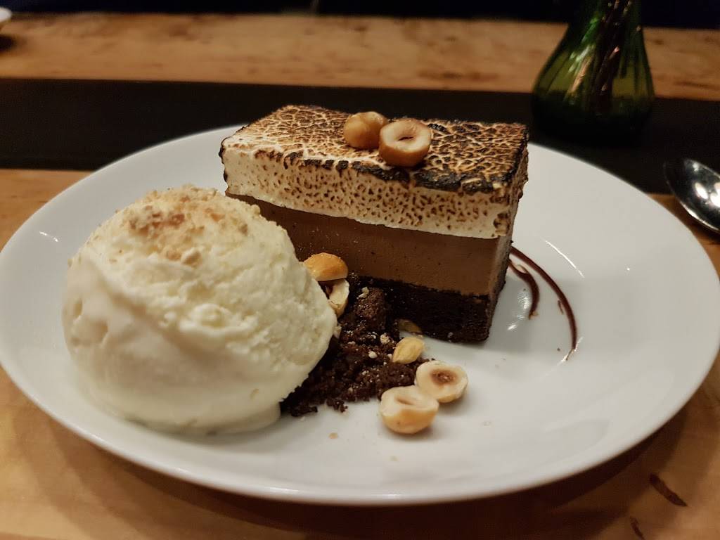 Salare Restaurant | restaurant | 2404 NE 65th St, Seattle, WA 98115, USA | 2065562192 OR +1 206-556-2192