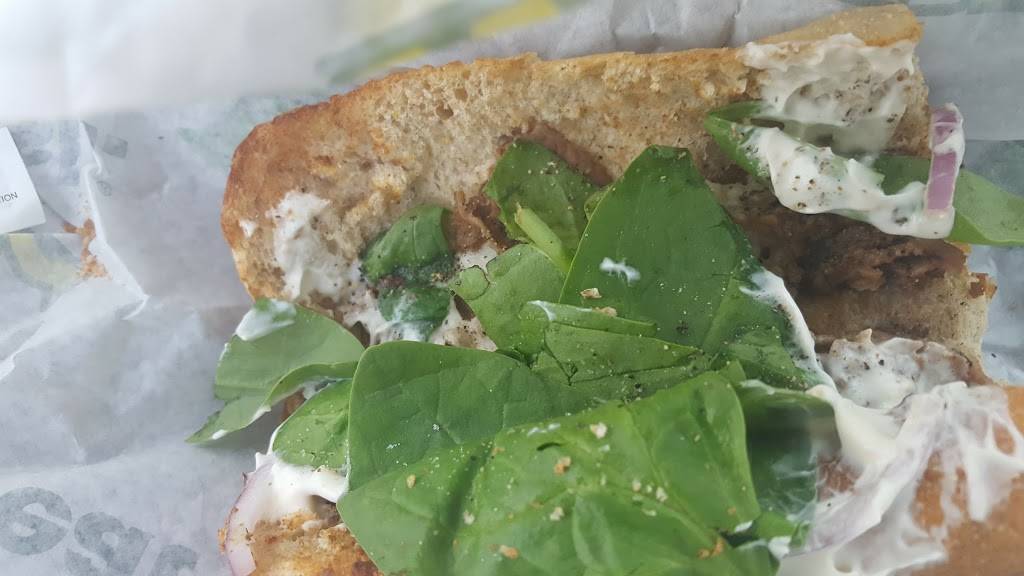 Subway | restaurant | Fairforest Rd #9051, Spartanburg, SC 29301, USA | 8645878150 OR +1 864-587-8150