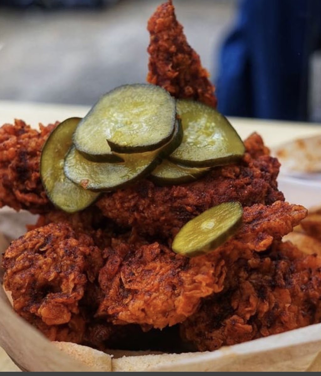 Petes Chicken Shack | restaurant | 21880 Babcock Rd, San Antonio, TX 78255, USA | 2104206444 OR +1 210-420-6444