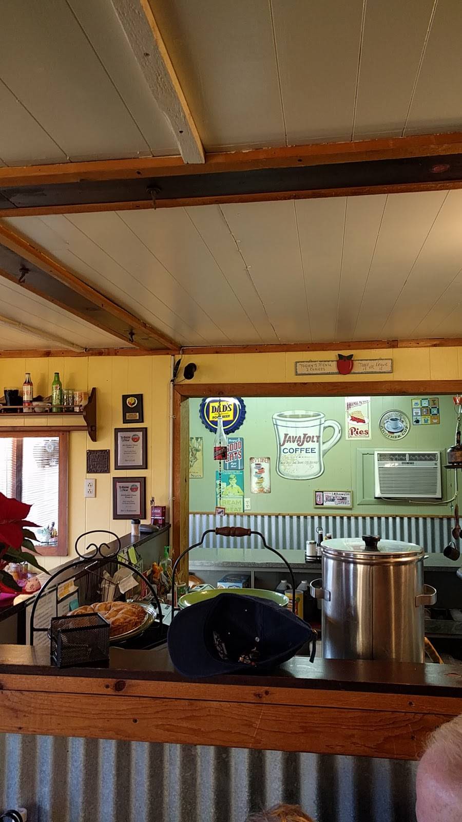 Bevs Restaurant | restaurant | 1303 S 25th St, Terre Haute, IN 47803, USA | 8122325131 OR +1 812-232-5131