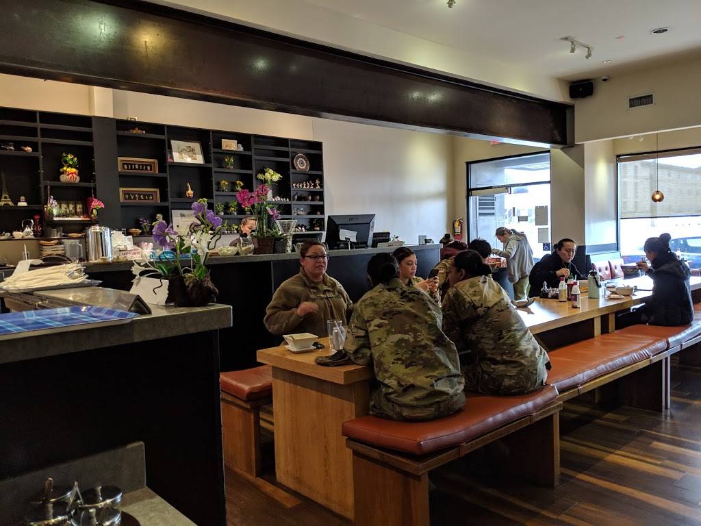 Long Beach Thai Restaurant | restaurant | 3109 E Anaheim St, Long Beach, CA 90804, USA | 5624336300 OR +1 562-433-6300