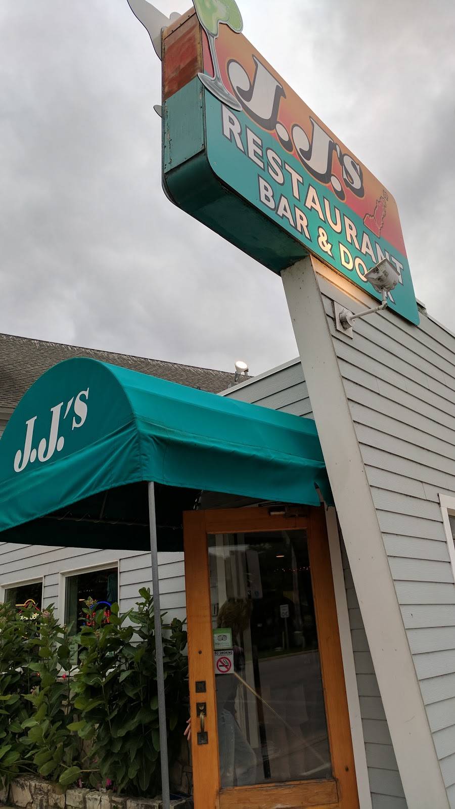 JJs La Puerta of Sister Bay | restaurant | 10961 WI-42, Sister Bay, WI 54234, USA | 9208544513 OR +1 920-854-4513