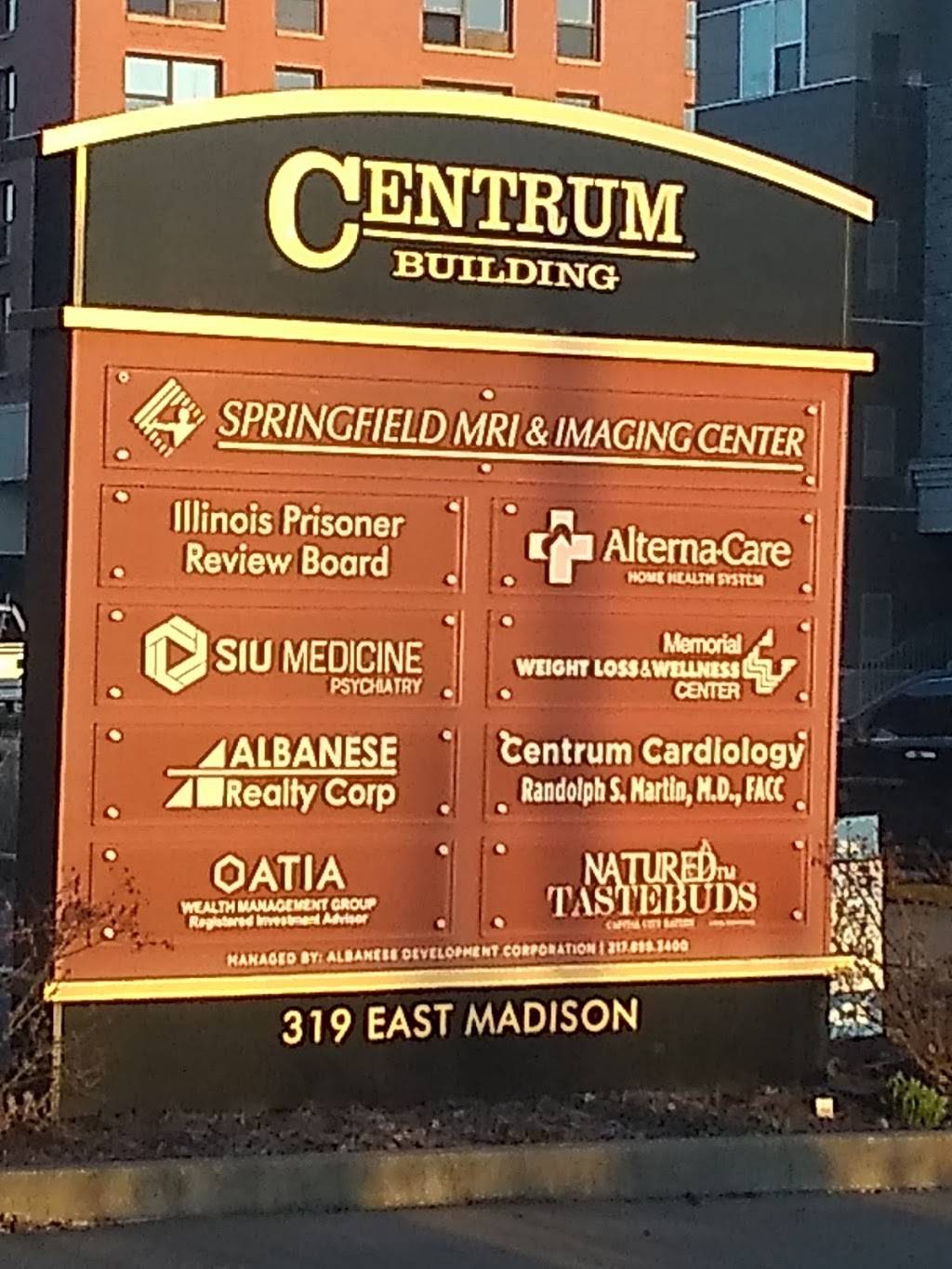 Natured Tastebuds Capital City Eatery | restaurant | 319 E Madison St, Springfield, IL 62702, USA | 2176857436 OR +1 217-685-7436