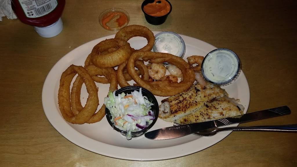 Beef O Bradys | restaurant | 7833 Gall Blvd, Zephyrhills, FL 33541, USA | 8137807717 OR +1 813-780-7717