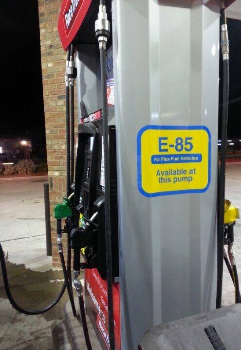 RaceTrac | cafe | 6913 103rd St, Jacksonville, FL 32210, USA | 9047770442 OR +1 904-777-0442